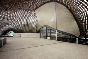  Multihalle mit weltgrößter Holzgitterschalenkonstruktion 