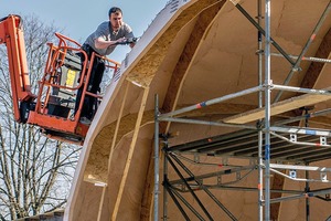  Der Pavillon hat eine Schalenfläche von 245 m² und äußere Abmessungen von ca. 17 x 11 x 6 m (LxBxH) 