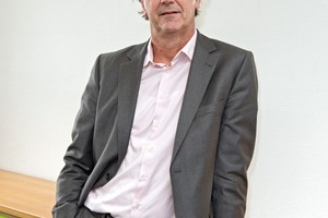  Matthias Burkart 