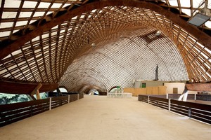  Multihalle: Sanierungsfall und Kulturdenkmal in Mannheim 