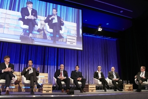  Hochkarätig besetztes Podium, hier moderiert von Burkhard Fröhlich, Chefredakteur DBZ 