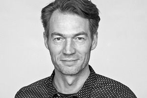  Priedemann FassadenberatungAndreas Beccard Andreas Beccard studierte von 1989 − 91 Innenarchitektur an der FH Heiligendamm. Von 2001 −  2004 studierte er Baumanagement an der FH Augsburg und schloss mit dem Master ab. Über verschiedene Stationen in Architekturbüros kam er als Senior Project Manager 2001 zu Priedemann Fassadenberatung. Seit 2015 arbeitet er dort im Business Development. 