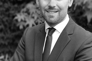  AutorAndreas Heuer ist technischer Projektleiter bei der agn Niederberghaus &amp; Partner GmbH in Ibbenbüren. Er betreut Großbauprojekte über die technische Gebäudeausrüstung hinaus und fokussiert sich verstärkt auf ganzheitliche Denkweisen und Konzepte im Sinne des generalplanerischen, integrativen und interdisziplinären Ansatzes. Nach seinem Studium des Ingenieurwesens an der FH Steinfurt und 10 Jahre Berufserfahrung hat er sein Fachwissen durch weitere Studiengänge im Bereich des Technischen Managements, der Betriebswirtschafts- sowie Baurechtslehre kontinuierlich erweitert. Die Unternehmensgruppe agn verfügt über 500 Mitarbeiter und ein Netz an Tochterunternehmen in ganz Deutschland. Aktuell betreute Projekte sind der Neubau der Deutsche Bundesbank in Dortmund, die Umnutzung des Flughafens Tegel in die Beuth Hochschule und der Wilo Campus 2020 in Dortmund.Weitere Informationen über www.agn.de 