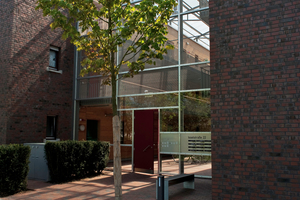  Atrium-Überdachung aus mit Rhenoplast® Lichtplatten 