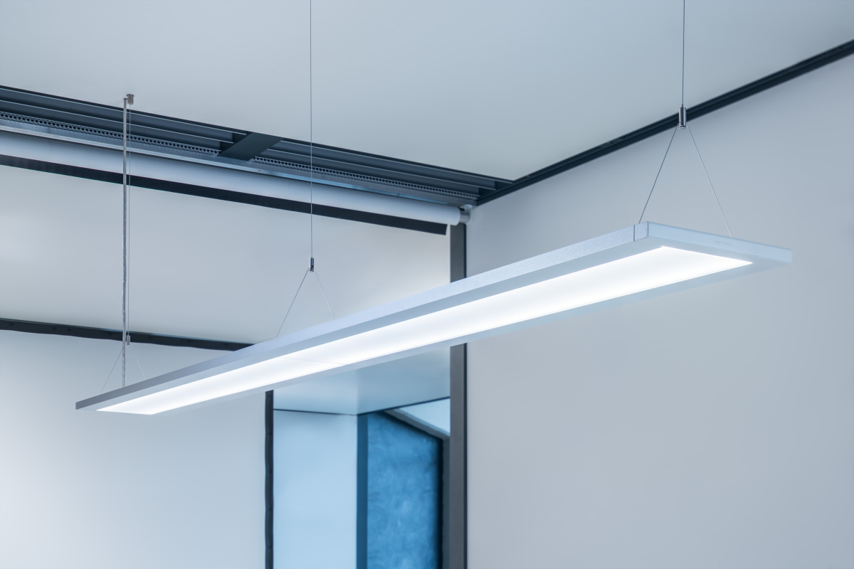 Leuchte für Büro- und Bildungsbauten - Deutsche BauZeitschrift