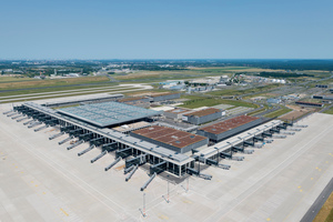  Der BER aus südwestlicher Flugrichtung (Terminal 1) 