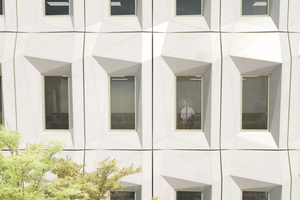  Visualisierung-einer-Bürofassade-mit-BioBuild-Elementfassadensystem 