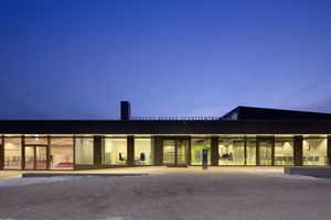  drei Architekten_Sportzentrum Althengstett_Verglasung 