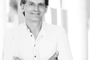  Martin Haas ist Gründer und Partner des Architektur­büros haascookzemmrich Studio 2050, Stuttgart und Vizepräsident der DGNBwww.haascookzemmrich.com 