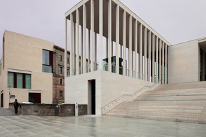  Dreimal Chipperfield: Galeriehaus am Kupfergraben, J.S.Galerie und (rechts, nicht im Bild) das Neue Museum 