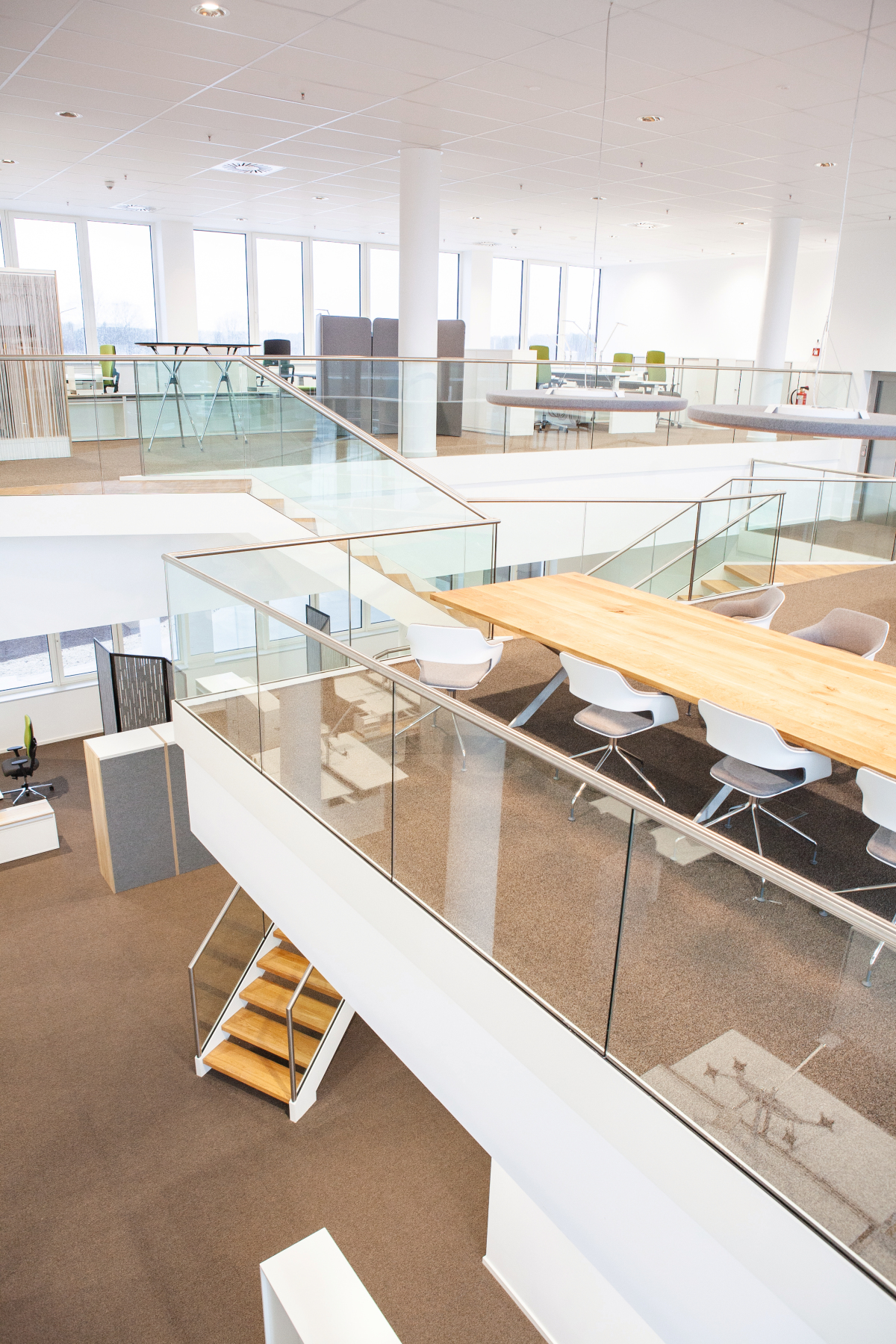 Neues Logistikcentrum der Harting Deutschland GmbH & Co. KG Deutsche BauZeitschrift Neues Logistikcentrum der Harting Deutschland GmbH & Co. KG Deutsche BauZeitschrift