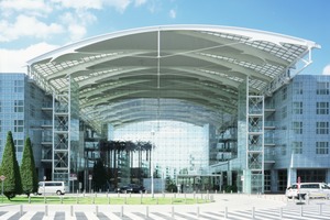  Die Seilnetzfassade des Hilton Munich Airport  