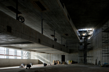  CEP-Baustelle-Wartebereich-Hélène-Binet 