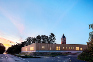  Familienzentrum Hippolytusgarten, Troisdorf
Architektur: Atelier Brückner, Stuttgart; Landschaftsarchitektur:
Jens Backhaus, Dillenburg 