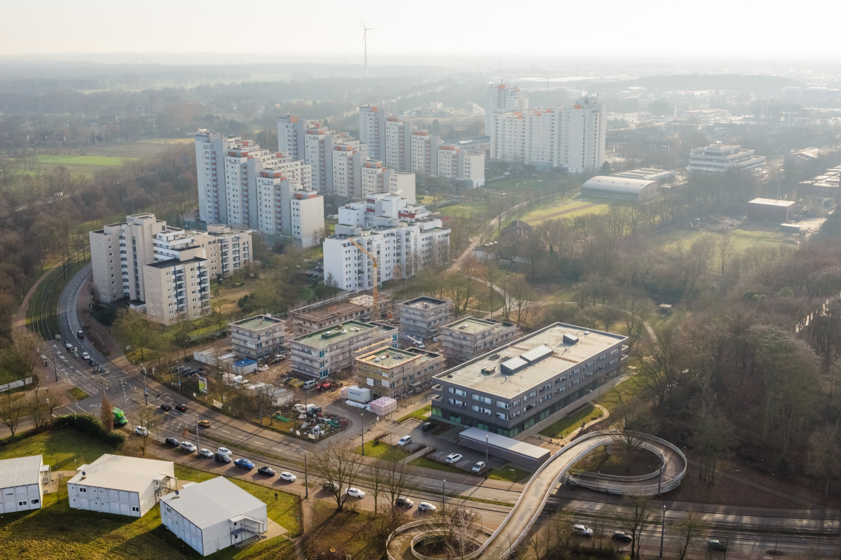 Atriumhaus, BremenTenever Deutsche BauZeitschrift