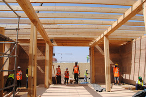  Ein Holzständerwerk für Böden, Innenwände und Dach 