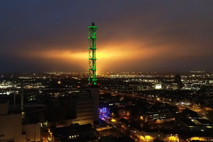  Gewinner Kategorie Außenbeleuchtung/Inszenierung Wahrzeichen: Stadtwerketurm Duisburg / Lichtplanung: Planwerk, Essen 