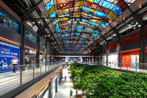  Gewinner Sonderpreis Tageslicht: Integrale Tages- & Kunstlichtplanung für Shopping Center im Baudenkmal "Hallen Am Borsigturm" / Lichtplanung: Lichtvision Design GmbH, Berlin 