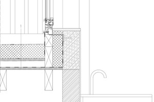  Detail Fenster, M 1 : 15 	1	Deckenaufbau Wohnraum		Bauwerksabdichtung/ EPDM-Dachfolie		120 mm PUR Gefälle-Dämmplatten		Dampfbremse		18 mm Multiplexplatten, gebeizt		Holzbalken 63 x 175 mm, Achsabstand 388 mm 