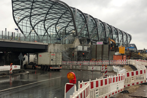  Auszeichnung: U-Bahn-Haltestelle Elbbrücken, Hamburg
Ingenieurbüro: schlaich bergermann partner, Stuttgart
Bauherr: Hamburger Hochbahn AG
Architektur: gmp ∙ Architekten von Gerkan, Marg und Partner, Hamburg 