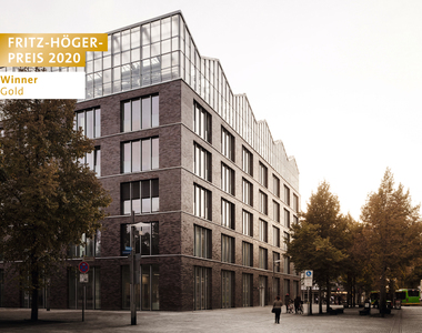  Gebäudeintegriertes Dachgewächshaus und Verwaltungsgebäude am Altmarkt in Oberhausen, KUEHN MALVEZZI Architects, Winner Gold Energie beim Fritz-Höger-Preis 2020 für Backstein-Architektur 