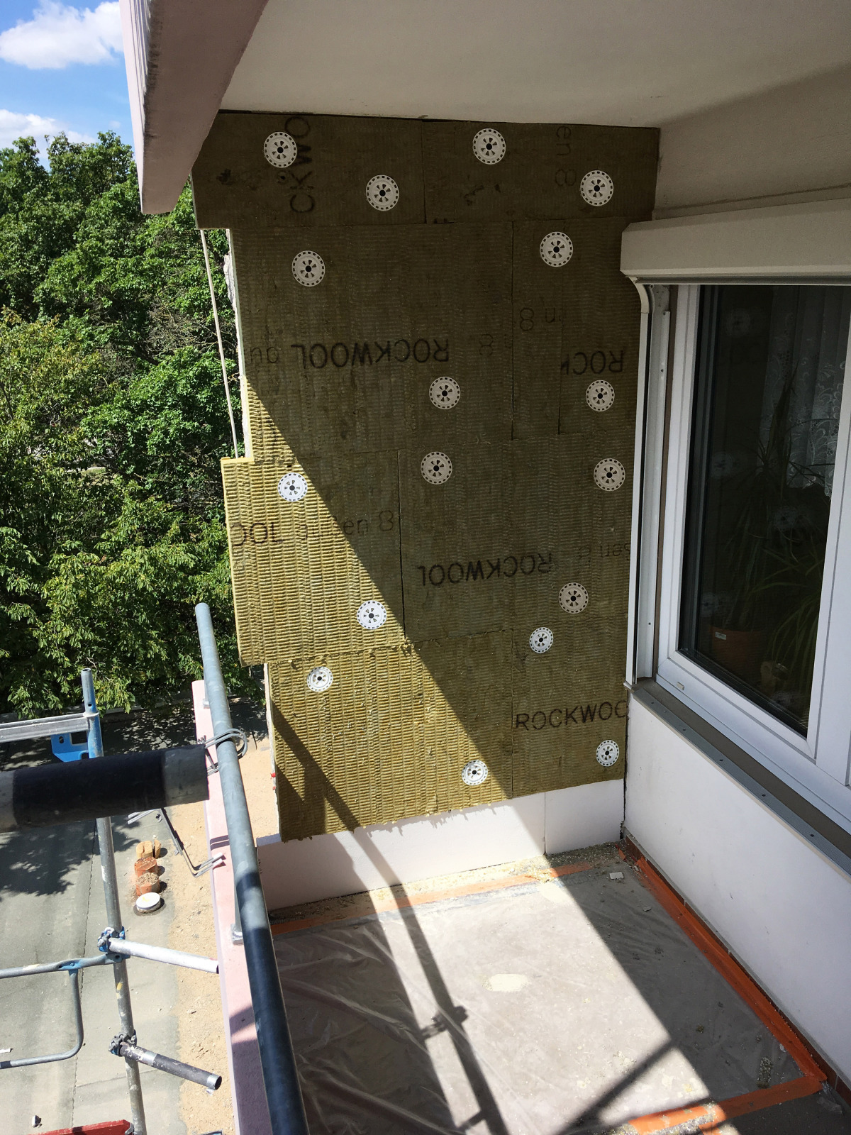 Nicht brennbares Wärmedämm-Verbundsystem - Deutsche BauZeitschrift