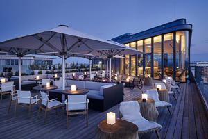  Kategorie Hotel/Gastronomie: 
Andaz Vienna
Architektur: Renzo Piano Building Workshop _ 
Lichtplanung: podpod design

 