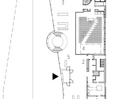  Grundriss Erdgeschoss, M 1 : 1 250	1	Kino	2	Rückgabe Bücher	3	Restaurant	4	Mehrzweckhalle	5	Rückgabe	6	Foyer	7	Ausstellungsfläche	8	Info	9	Besucher Terminal 