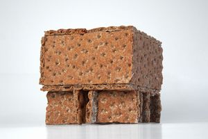  Philip Johnson, in Knäcke-Brot 