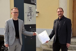  Vizepräsident Prof. Dr. Holger Timinger (links) und Dr. Mathias Michal, neuer Professor für Massivbau 