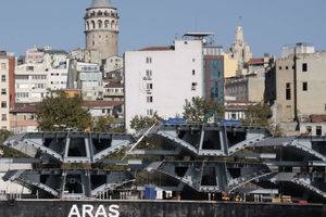  Brückenbauteile einer Schrägseilbrücke (Metro Brücke, Istanbul) 