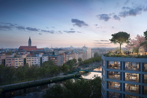  Direkt an der Spree gelegen, wird die Terrasse des neuen Bürogebäudes von Grüntuch Ernst Architekten schöne Blicke über die Dächer der Stadt bieten 