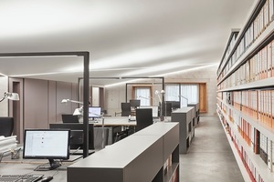  Die Raumaufteilung ermöglicht gemeinsames Arbeiten. 