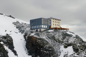  Schöck Sconnex® reduziert zuverlässig Wärmebrücken – selbst im Hochgebirge in der Hörnlihütte am Matterhorn auf geologisch anspruchsvollen Felsformationen. 