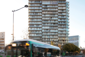  Sanierung durch Weiterbauen: Tour Bois-le Prêtre, Paris (Druot, Lacaton und Vassal) 