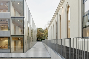  Gelungene Symbiose: Der historische Schulbau Lycée Français in Wien ­wurde unter der Leitung von Feichtinger Archi­tekten kernsaniert und durch einen Neubau ergänzt. Verantwortlich für die Statik war das Team von „werkraum ­ingenieure“ 