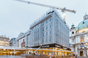  Beim Umbau des Geschäftshauses “Am Graben 21“, waren neben BEHF Architekten auch die Planer von werkraum ingenieure beteiligt. Im Zuge der Baumaßnahme wurde unter anderem der Dachstuhl zu einem Hotel umgebaut 