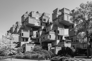  Durch Projekte wie „Habitat 67“, das vom Architekten Moshe Safdie im Jahr 1967 fertiggestellt wurden war, war der Modulbau erstmals salonfähig geworden. Seitdem sind die Marktanteile im Modulbau exponentiell gewachsen 