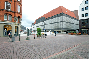  Ehemaliger Kaufhof in Hannover mit abgeschlossener Zwischennutzung und unsicherer Bestandszukunft 