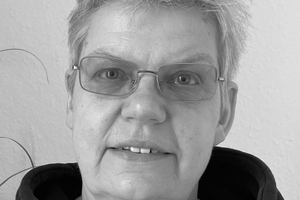  Autorin: Inga Schaefer studierte Architektur und Soziologie und arbeitet als freie Baufachjournalistin für Architektur, Bautechnik und klimagerechtes Bauen  