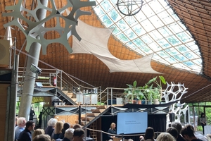  “The place to be” für den 100. Geburtstag von Frei Otto. Der Institutspavillon des ILEK am Campus in Stuttgart-Vaihingen voller Gäste, Prototypen und Ideen 