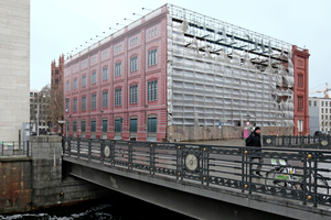  Einst trauriges Plan(en)werk, jetzt Ausstellungs- und Inspirationsort auf Zeit: Bauakademie, Berlin 