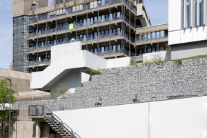  Unter Druck: die Bergische Universität Wuppertal 