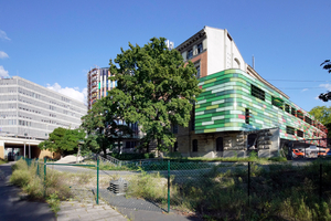  Werkspanne: rechts der Um-/Neubau von 2004, links der Neubau von 2025 