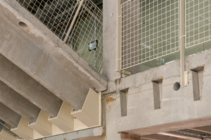  Spezielle Stahl-Befestigungen wurden gemeinsam mit&nbsp; den ursprünglichen Träger-Produzenten entwickelt, um deren Umnutzung zu ermöglichen 