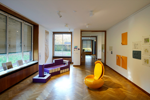  Im Wohnzimmer Haus Esters: Wohndesign-Ikonen oder Wohnkunst, die irgendwie auch etwas mit Charlotte Perriand zu tun haben 