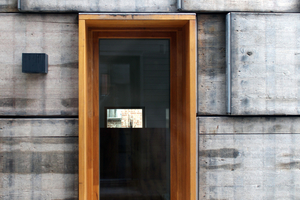  import.export ARCHITECTURE: Fassadenbekleidung aus wiederverwendeten Ziegel-Produktionsbrettern  