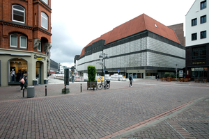  So sieht er (Kaufhof) noch aus, ... 