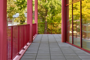  ... dieser wurde teilweise über verbreiterte Laubengänge kompensiert 