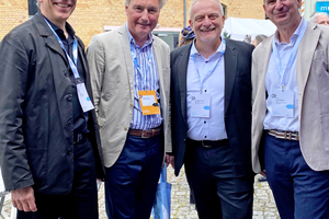  DBZ-Chefredakteur Michael Schuster (2. v. r.) im Gespräch Prof. Jan R. Krause, Reiner Nagel und ­Lucio Blandini (v. l.) beim Konvent der Baukultur in Potsdam 